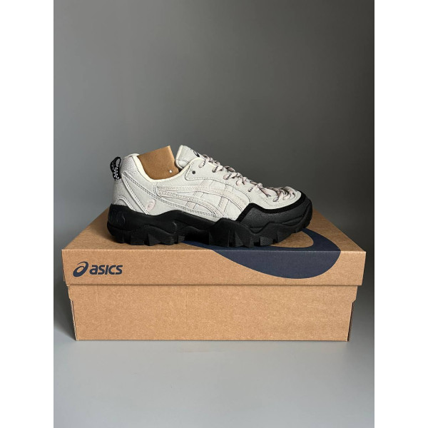 Asics Gel-Pickax White/Black БРАК 702