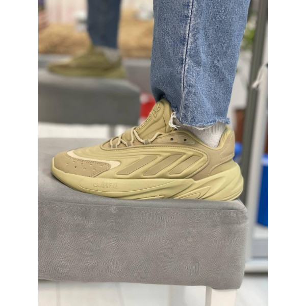 Кросівки Adidas Ozelia Savanna