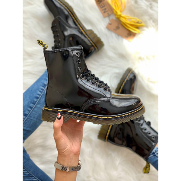 Черевики Dr. Martens Patent Black No Logo 2