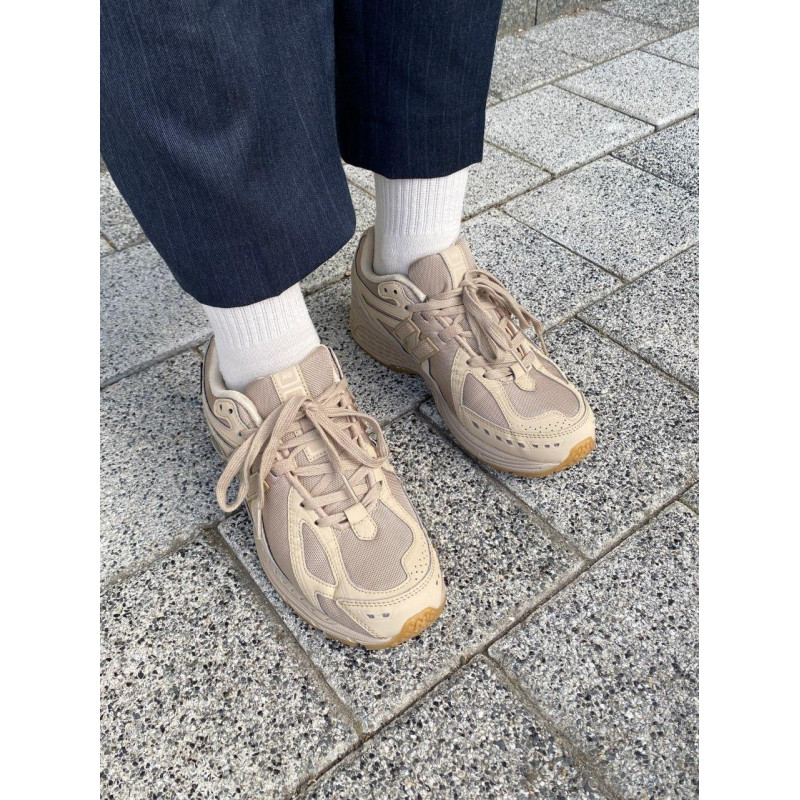 Кросівки New Balance 1906R Beige Cordura