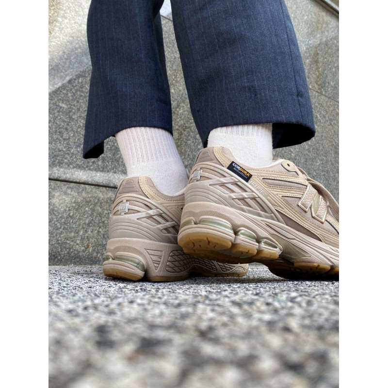 Кросівки New Balance 1906R Beige Cordura