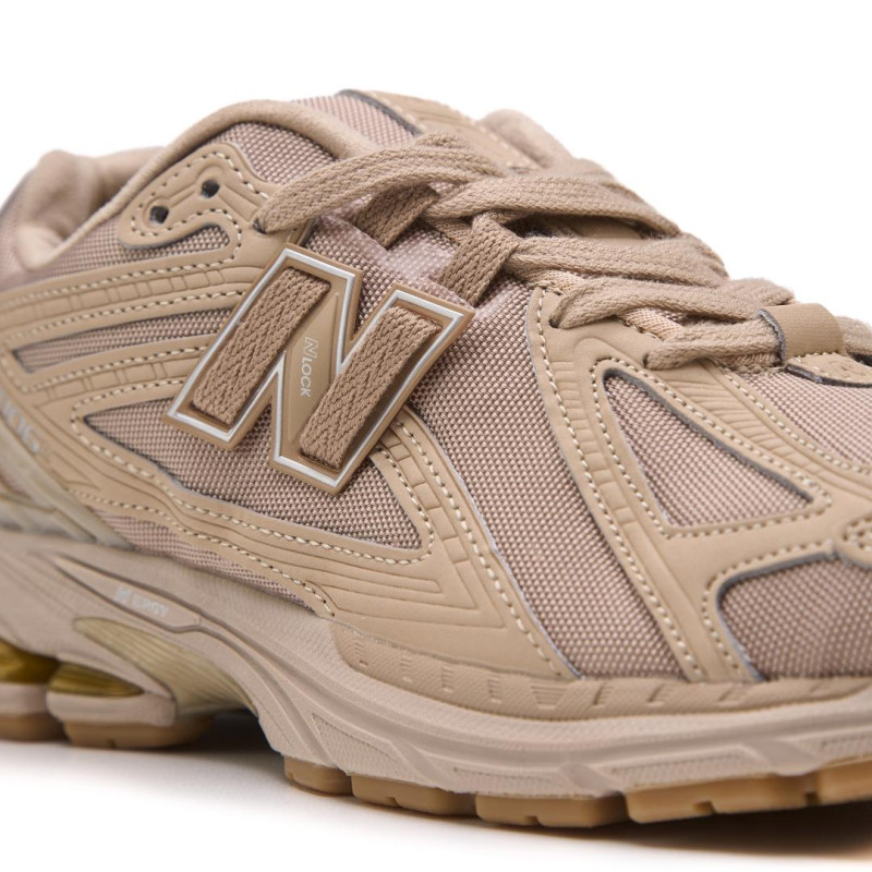 Кросівки New Balance 1906r Beige Cordura v2