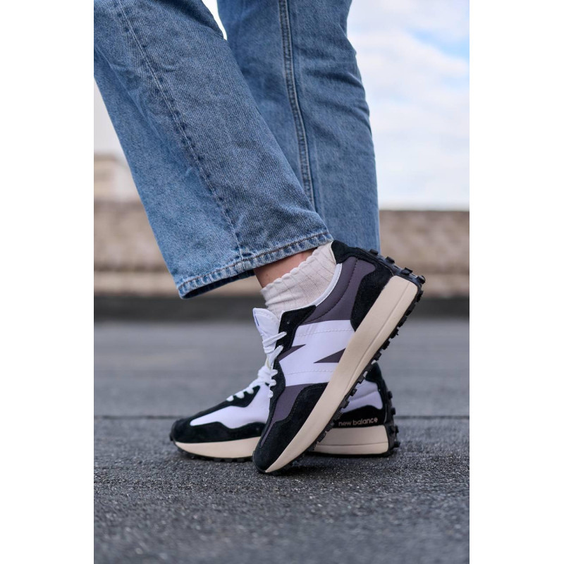 Кросівки New Balance 327 Black White Premium