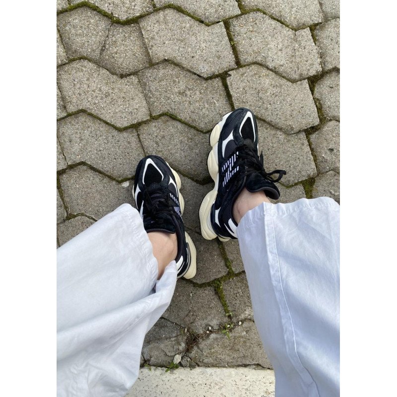 Кросівки New Balance 9060 Black White v2