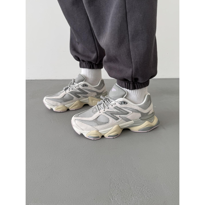 Кросівки New Balance 9060 Grey Beige Pink