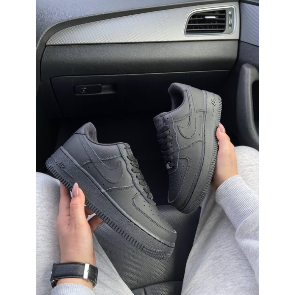 Кросівки Nike Air Force 1 Classic Black (Матова шкіра)