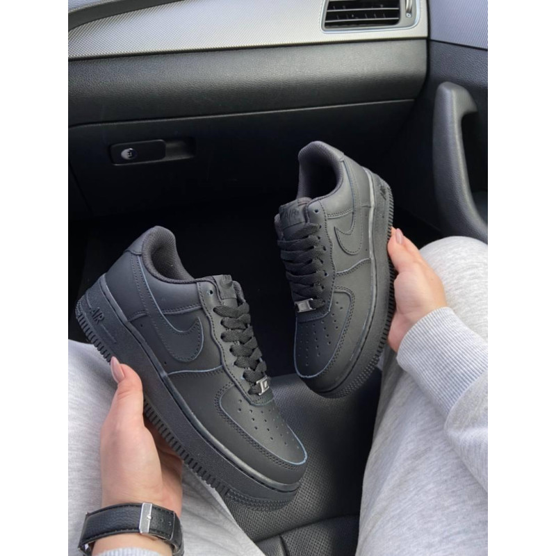 Кросівки Nike Air Force 1 Classic Black (Матова шкіра)