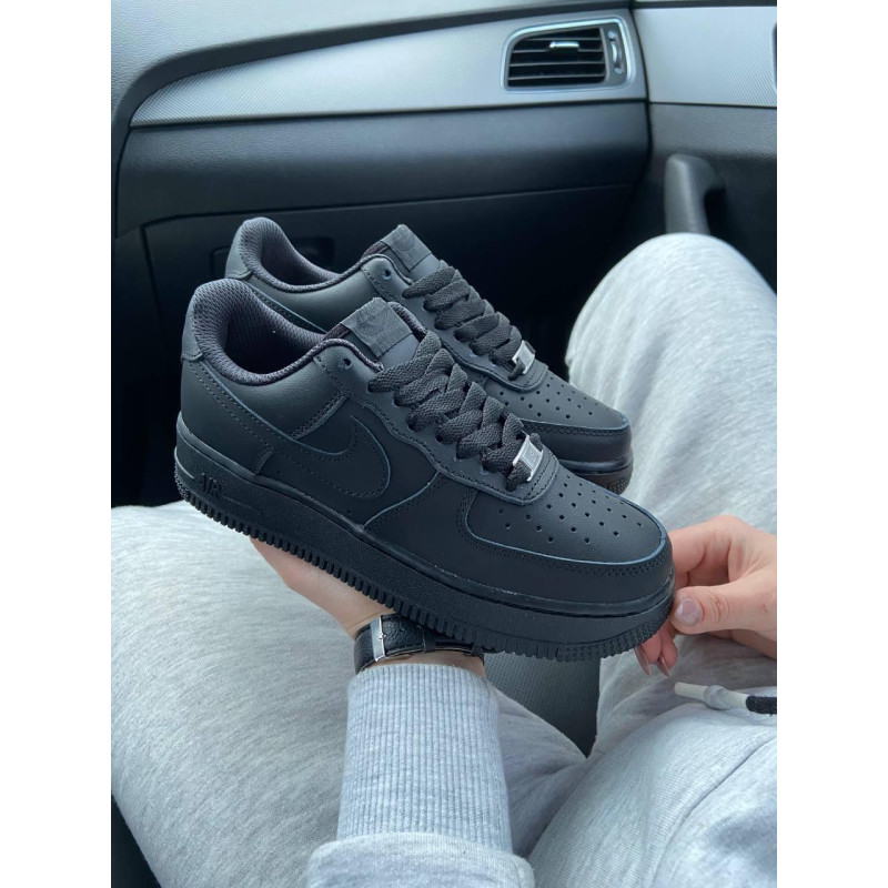 Кросівки Nike Air Force 1 Classic Black (Матова шкіра)
