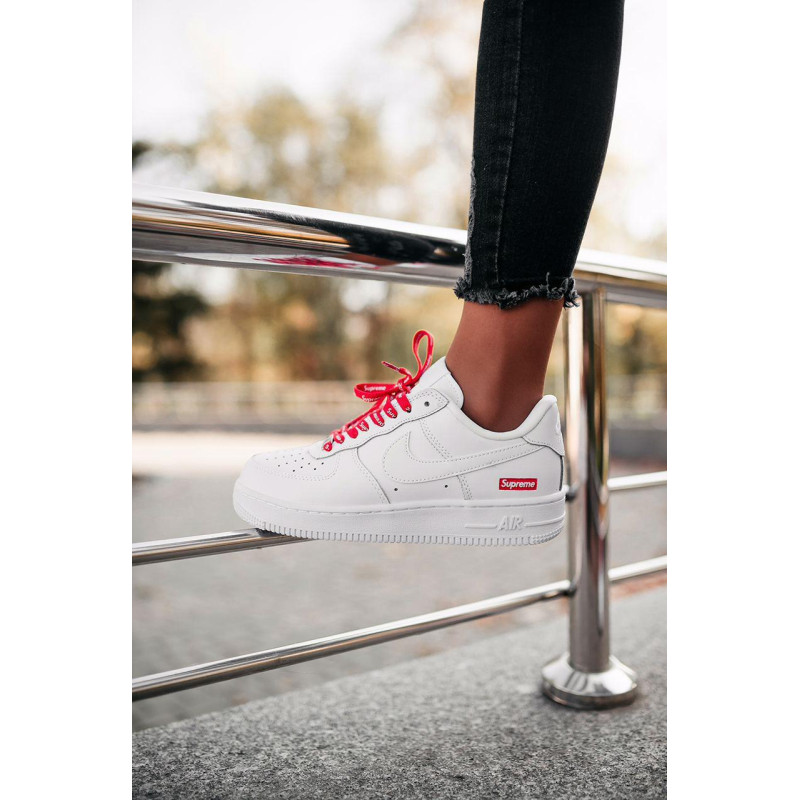 Кросівки Nike Air Force 1 Supreme White