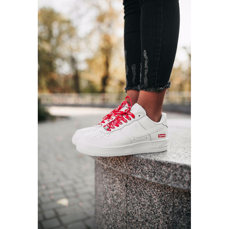Кросівки Nike Air Force 1 Supreme White