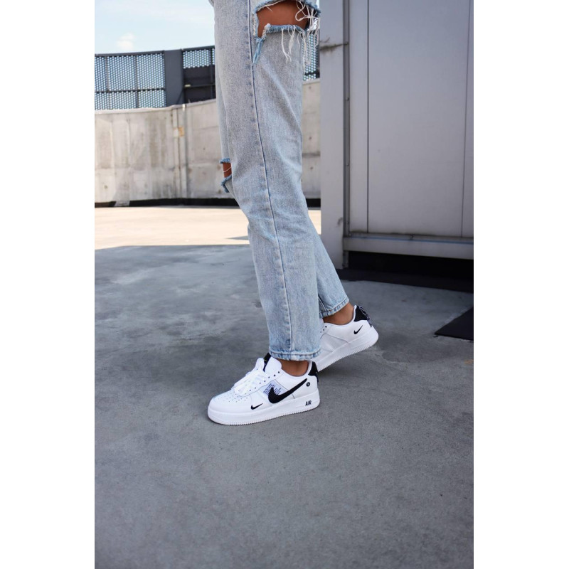 Кросівки Nike Air Force 1’07Lv8 Ultra White Black 1