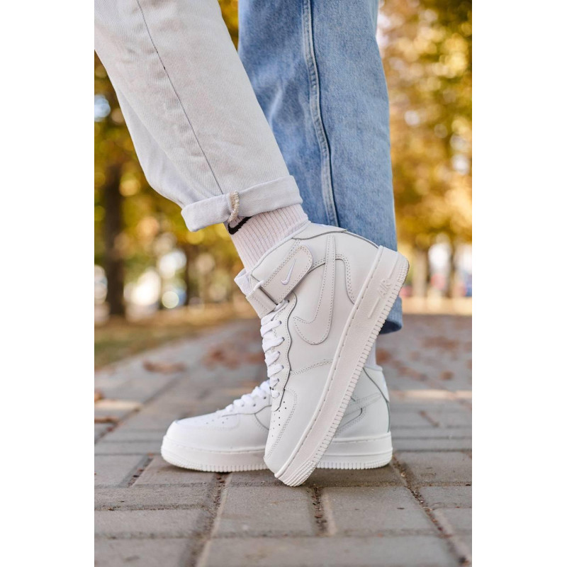 Кросівки Nike Air Force Mid Winter White