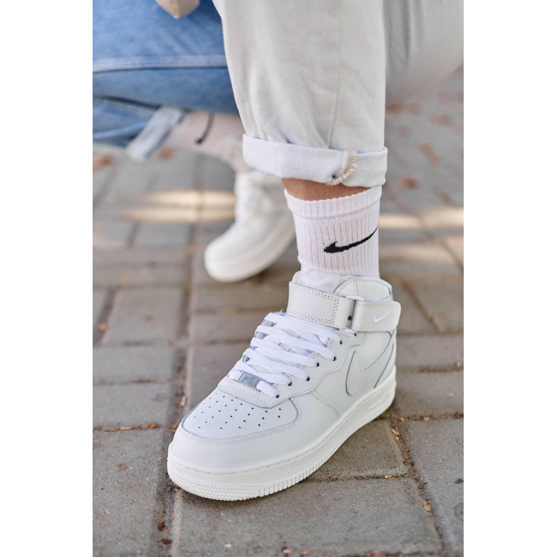 Кросівки Nike Air Force Mid Winter White