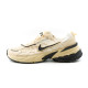 Кросівки Nike Runtekk Beige