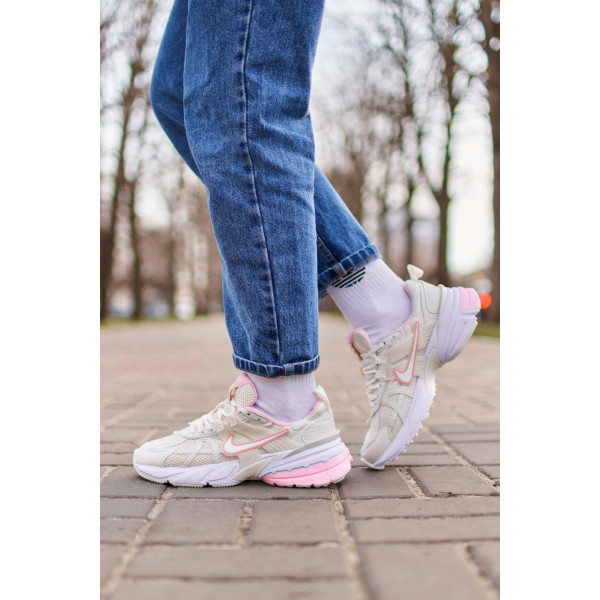Кросівки Nike Runtekk Beige Pink
