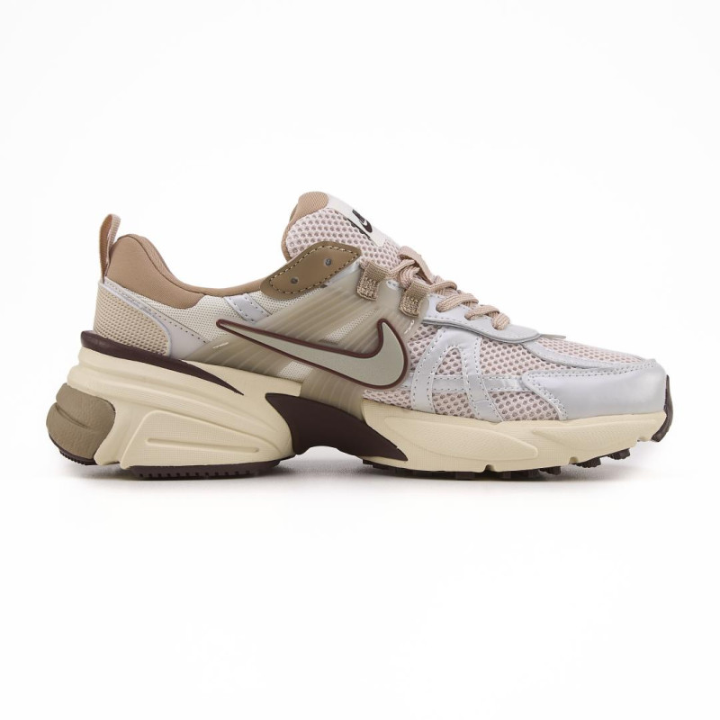 Кросівки Nike Runtekk Orewood Brown Light Bone