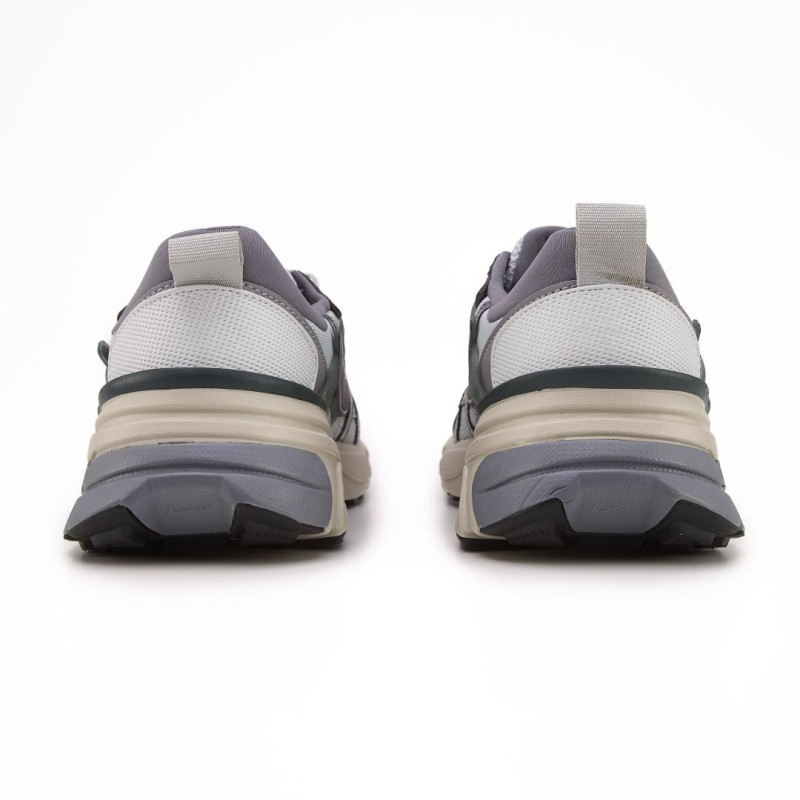 Кросівки Nike Runtekk V2K Summit White Metalic Silver
