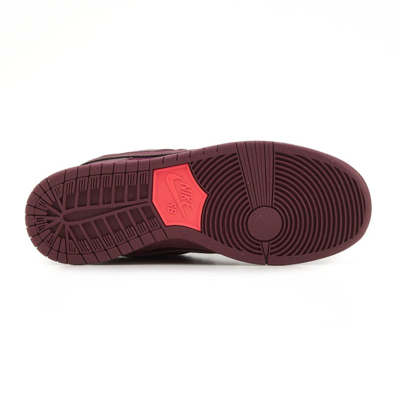 Кросівки Nike Sb Dunk Low City Of Love Burgundy Crush