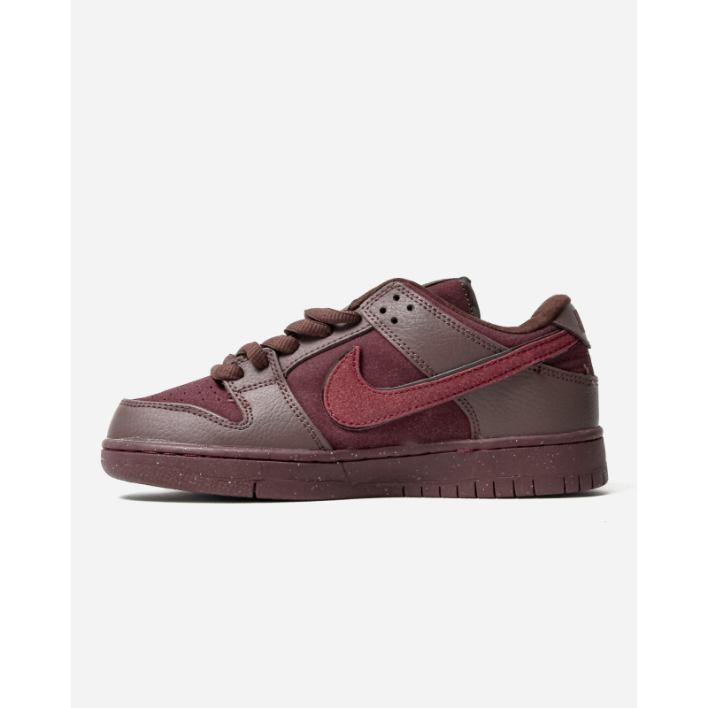 Кросівки Nike Sb Dunk Low City Of Love Burgundy Crush
