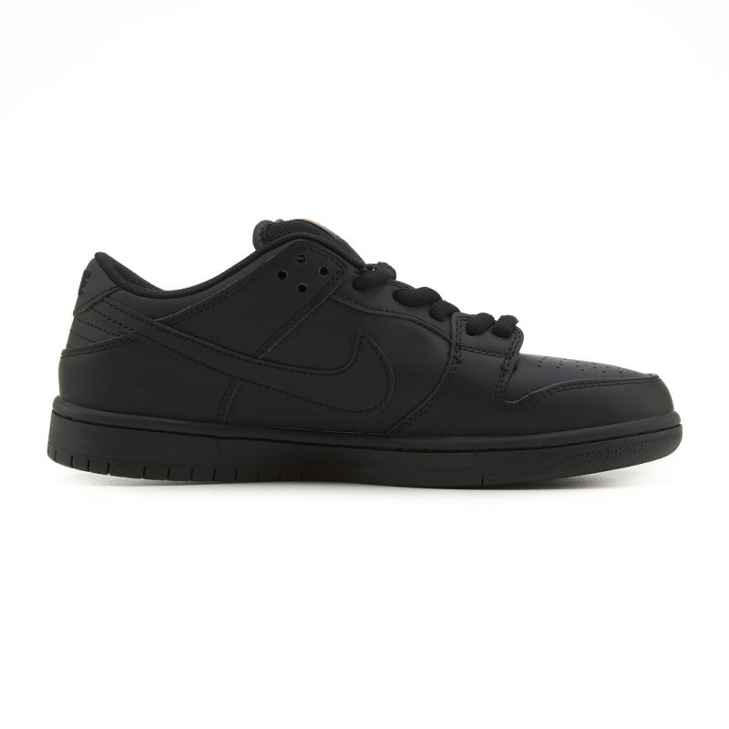 Кросівки NIke SB Dunk Low Total Black Leather