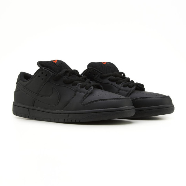 Кросівки NIke SB Dunk Low Total Black Leather