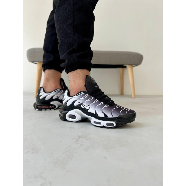 Кросівки Nike tn black white