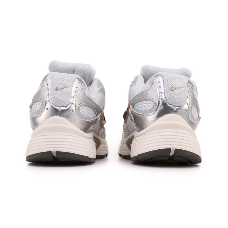 Кросівки Nike V5 RNR White Silver Gold