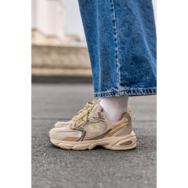 Кросівки Sneakers 530 Beige