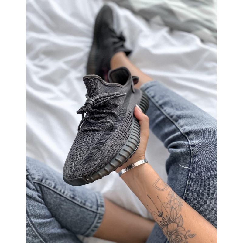 Кросівки Adidas Yeezy Boost 350 V2 Black (хРефлективные шнурки)