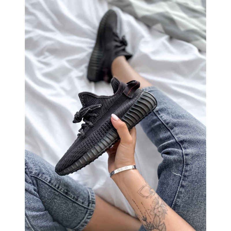 Кросівки Adidas Yeezy Boost 350 V2 Black (хРефлективные шнурки)