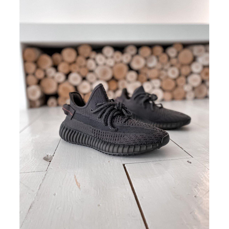 Кросівки Adidas Yeezy Boost 350 V2 Black (хРефлективные шнурки)
