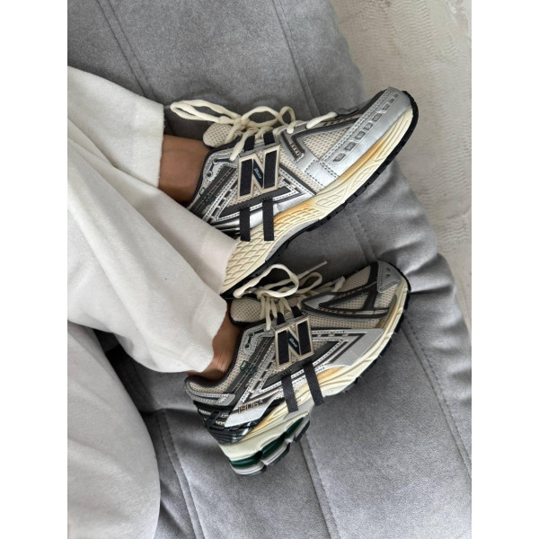 Кросівки New Balance 1906A Silver Grey Black