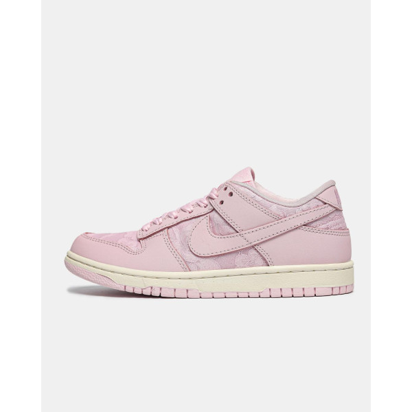 Кросівки Nike SB Dunk Low Lace Pack Regal Pink